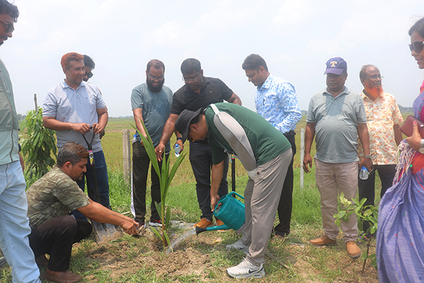 (৪) ৫ বছরে ২৫ কোটি বৃক্ষরোপণ কর্মসূচি “শুভ উদ্বোধন” তারিখ: ১৩ জুন ২০২৬