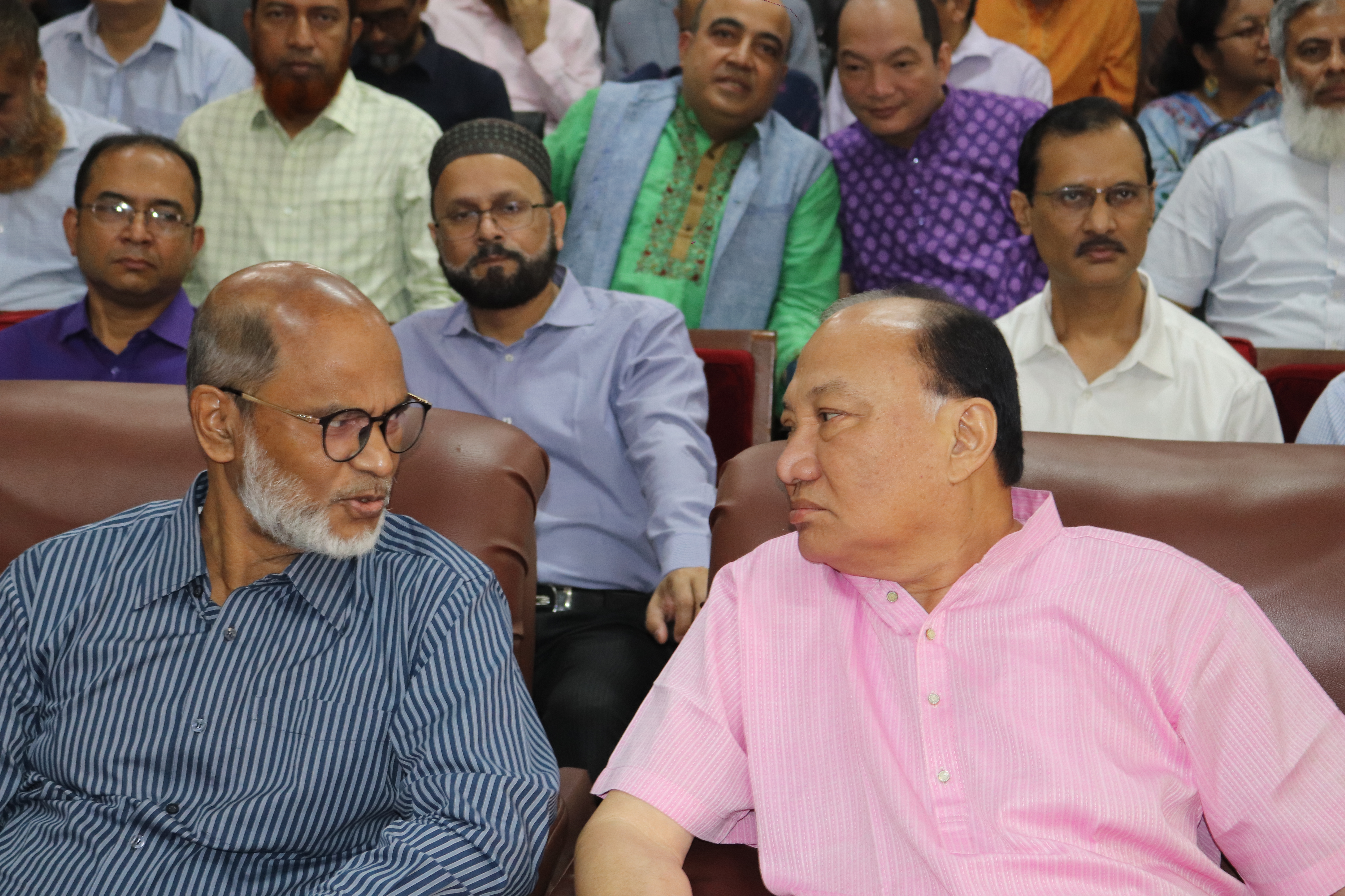 রাঙ্গামাটি মেডিকেল কলেজের প্রতিষ্ঠাতা অধ্যক্ষ অধ্যাপক ডাঃ টিপু সুলতান ও ২৯৯নং সংসদীয় আসনের মাননীয় এম.পি জনাব দীপংকর তালুকদার এর সাথে সৌজন্য সাক্ষাৎ কালীন