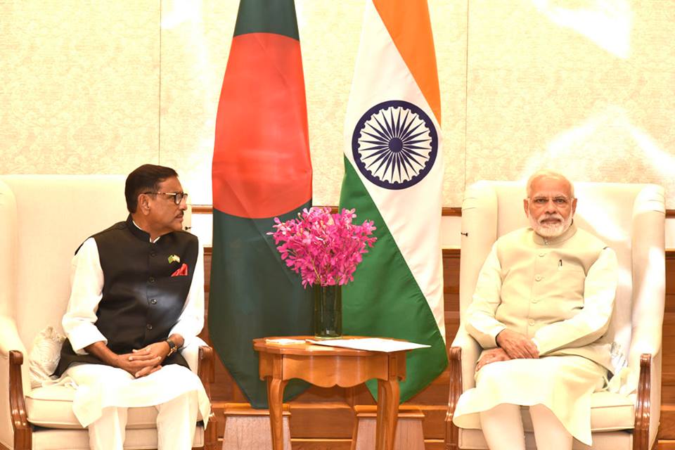 ২৩-০৪-২০১৮ রোজ সোমবার নয়া দিল্লিতে সড়ক পরিবহন ও সেতু মন্ত্রণালয়ের মাননীয় মন্ত্রী জনাব ওবায়দুল কাদের ভারতের মান্যবর প্রধানমন্ত্রী জনাব নরেন্দ্র মোদী সাখে   সৌজন্য সাক্ষাতে মিলিত হন। এসময় তারা দুদেশের স্বার্থসংশ্লিষ্ট বিষয় নিয়ে আলোচনা করেন ।