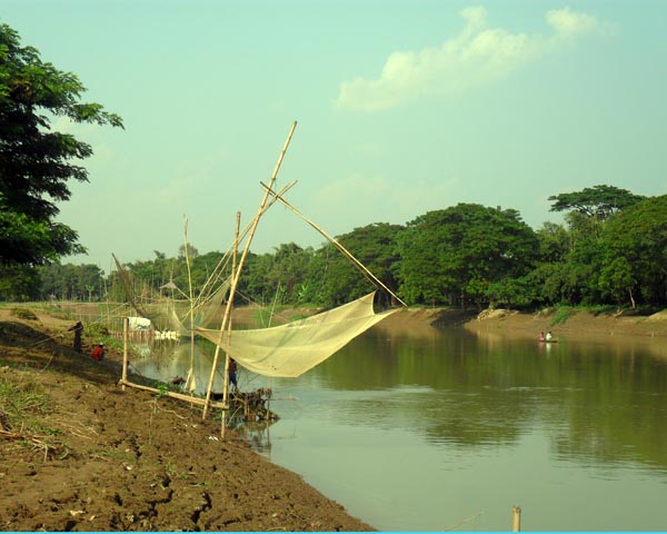 সাহতা ইউনিয়নের উপর দিয়ে প্রবাহিত ধনাইখালী নদী
