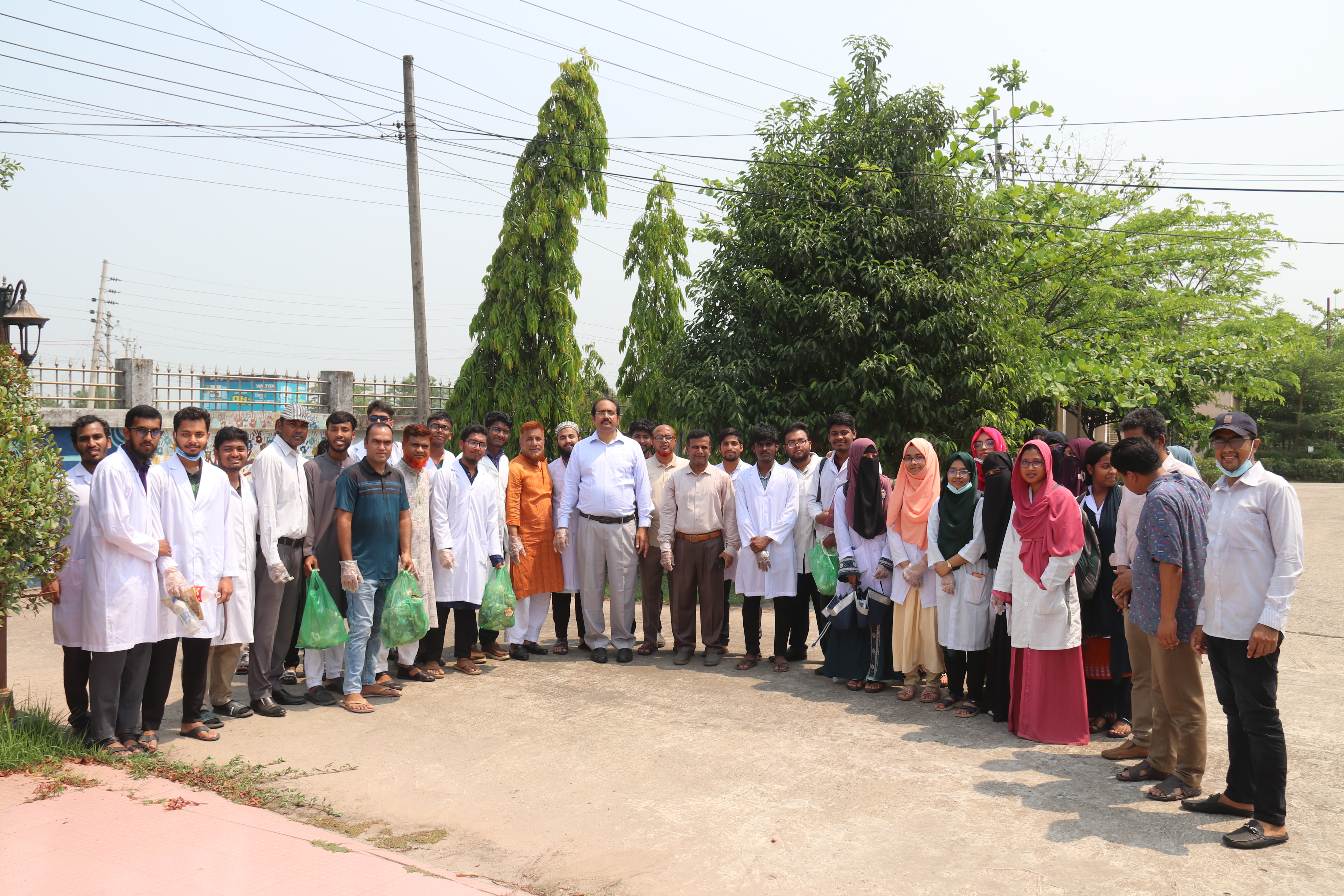 পরিষ্কার পরিচ্ছন্নতা অভিযান কার্যক্রম