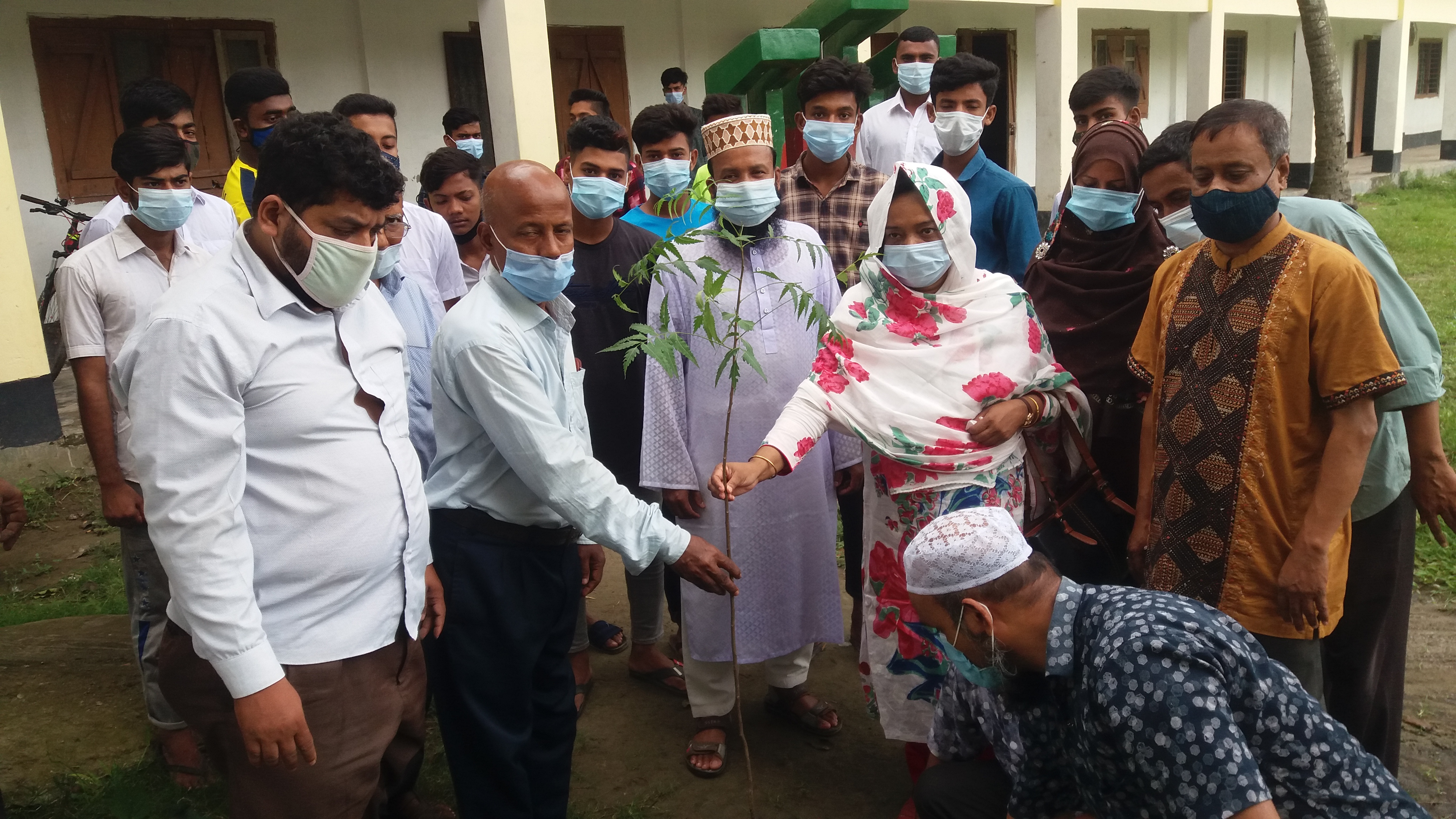 মহিচাইল উচ্চ বিদ্যালয়