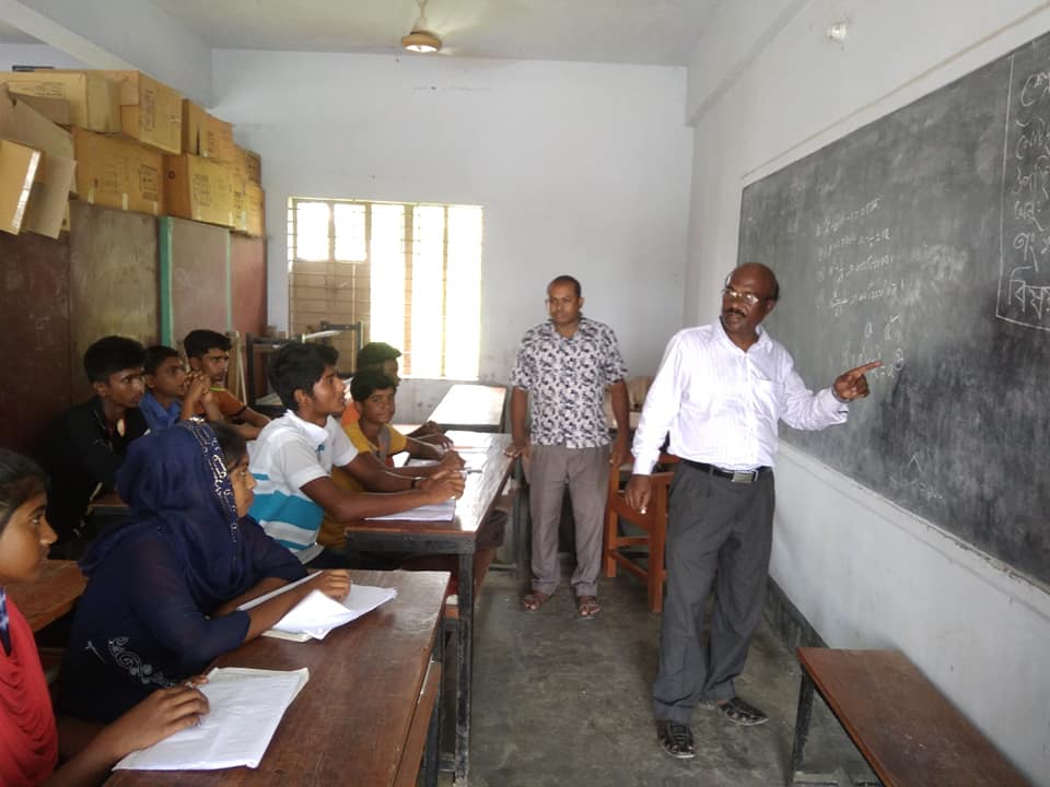 ব্যানার ২