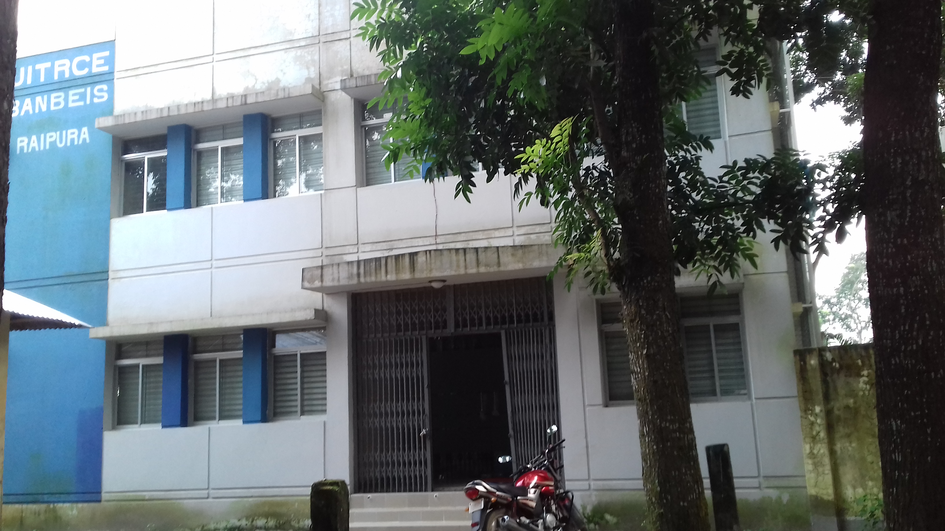 ল্যাবে প্রশিক্ষণ কার্যক্রম