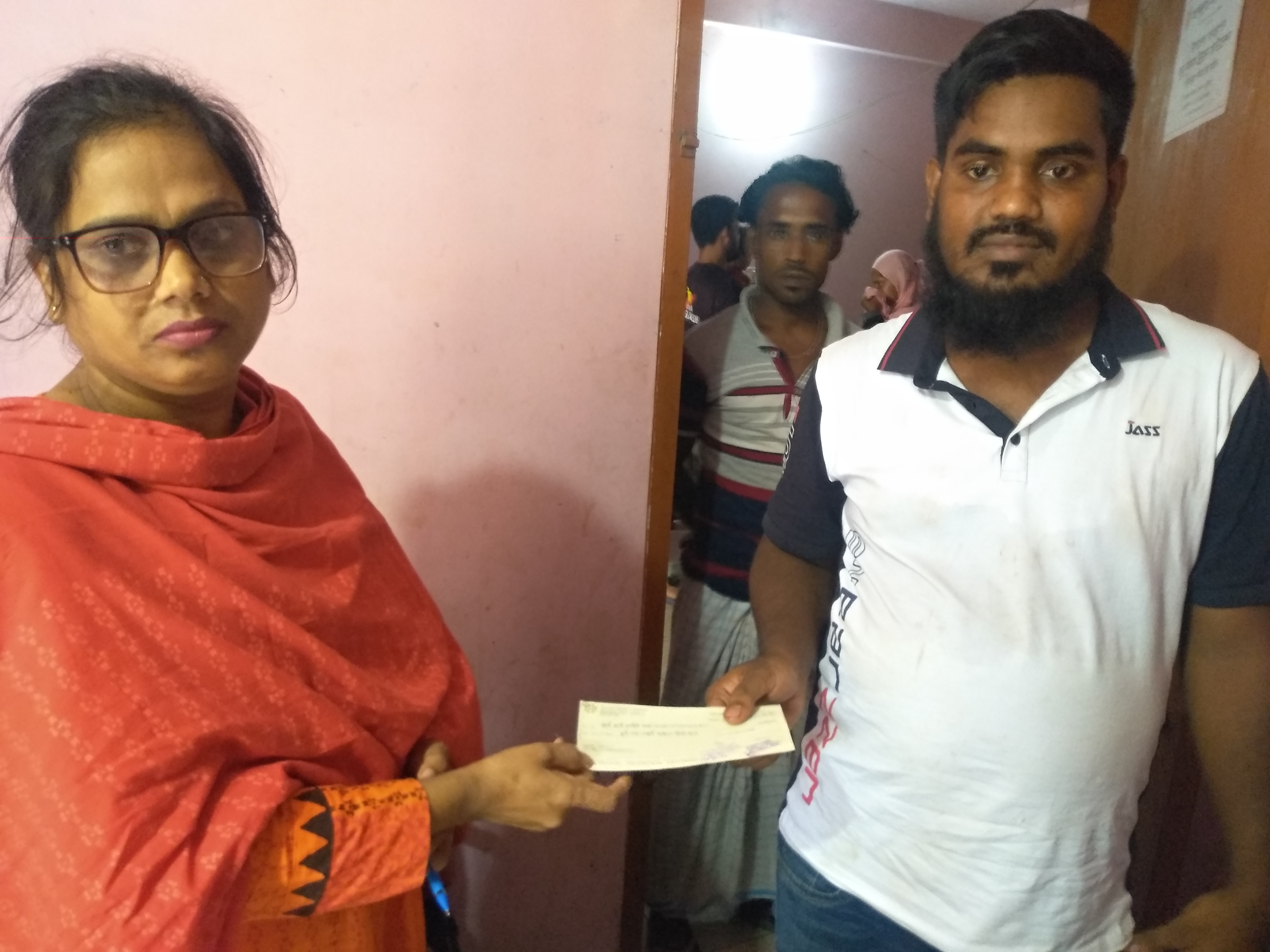 এসএমই ঋণ বিতরণ