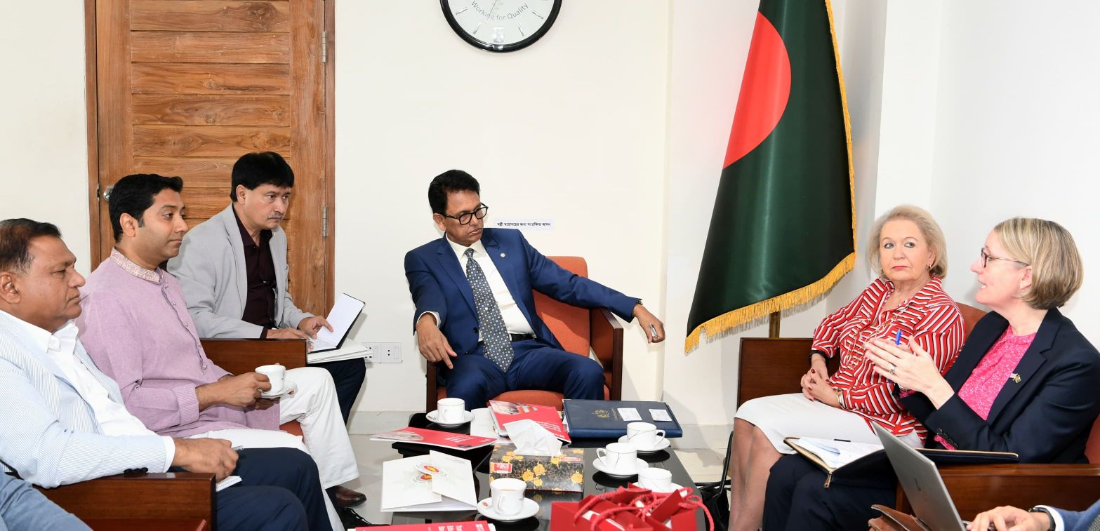 যুক্তরাজ্যের ট্রেড এনভয় টু বাংলাদেশ Baroness Rosie Winter শিক্ষা এবং প্রাথমিক ও গণশিক্ষা মন্ত্রী ড. আ ন ম এহছানুল হক মিলন, এমপির সঙ্গে সৌজন্য সাক্ষাৎ করেন।