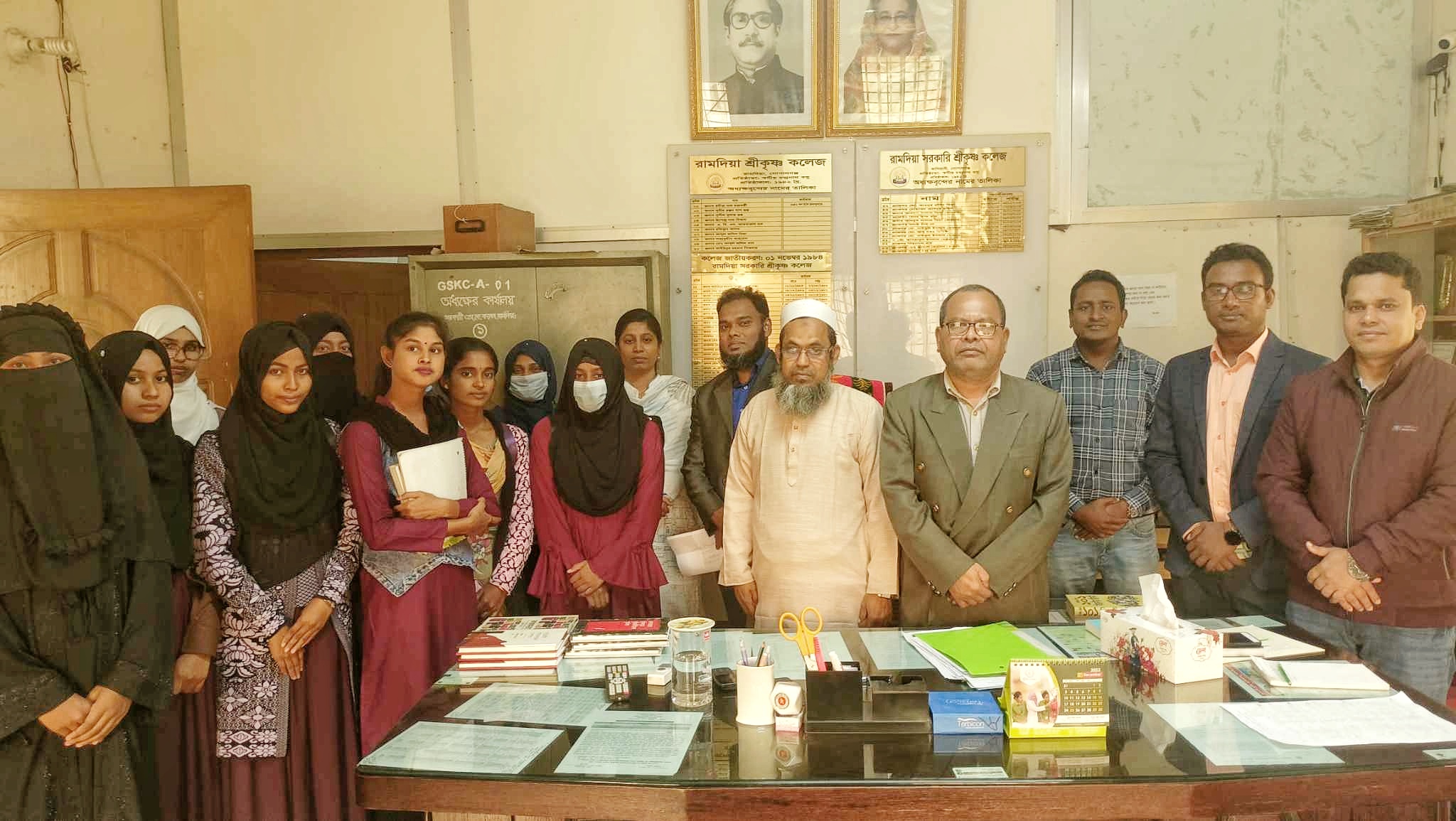 ১৬ই ডিসেম্বর উপলক্ষ্যে সাংস্কৃতিক পুরষ্কার গ্রহন