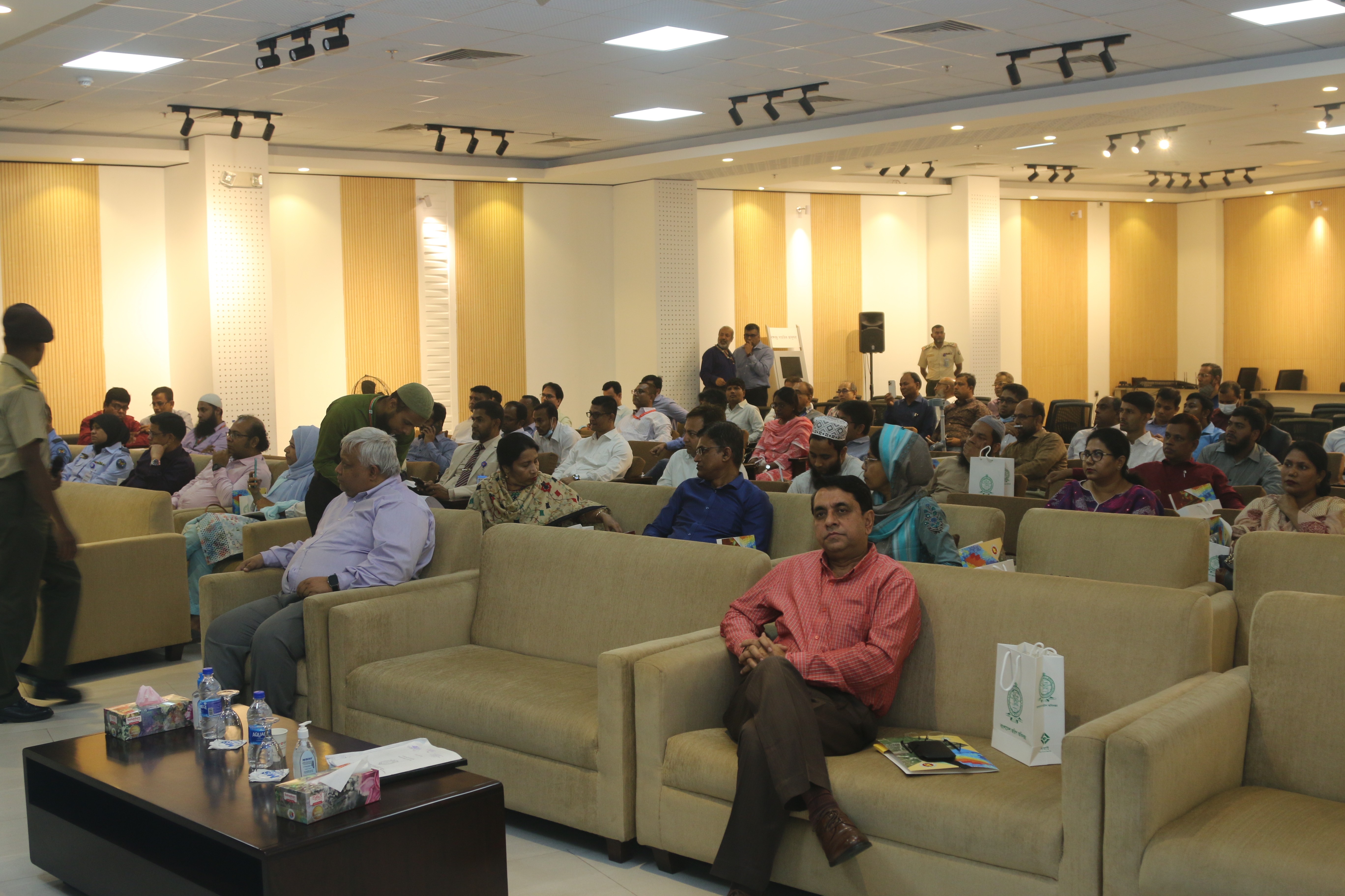 অবহিতকরণ সেমিনার - আকাশ আলোকচিত্র ধারণের মাধ্যমে ঢাকা শহর ও পার্শবর্তী এলাকার বৃহৎ স্কেলের টোপোগ্রাফিক্যাল মানচিত্র প্রণয়ন