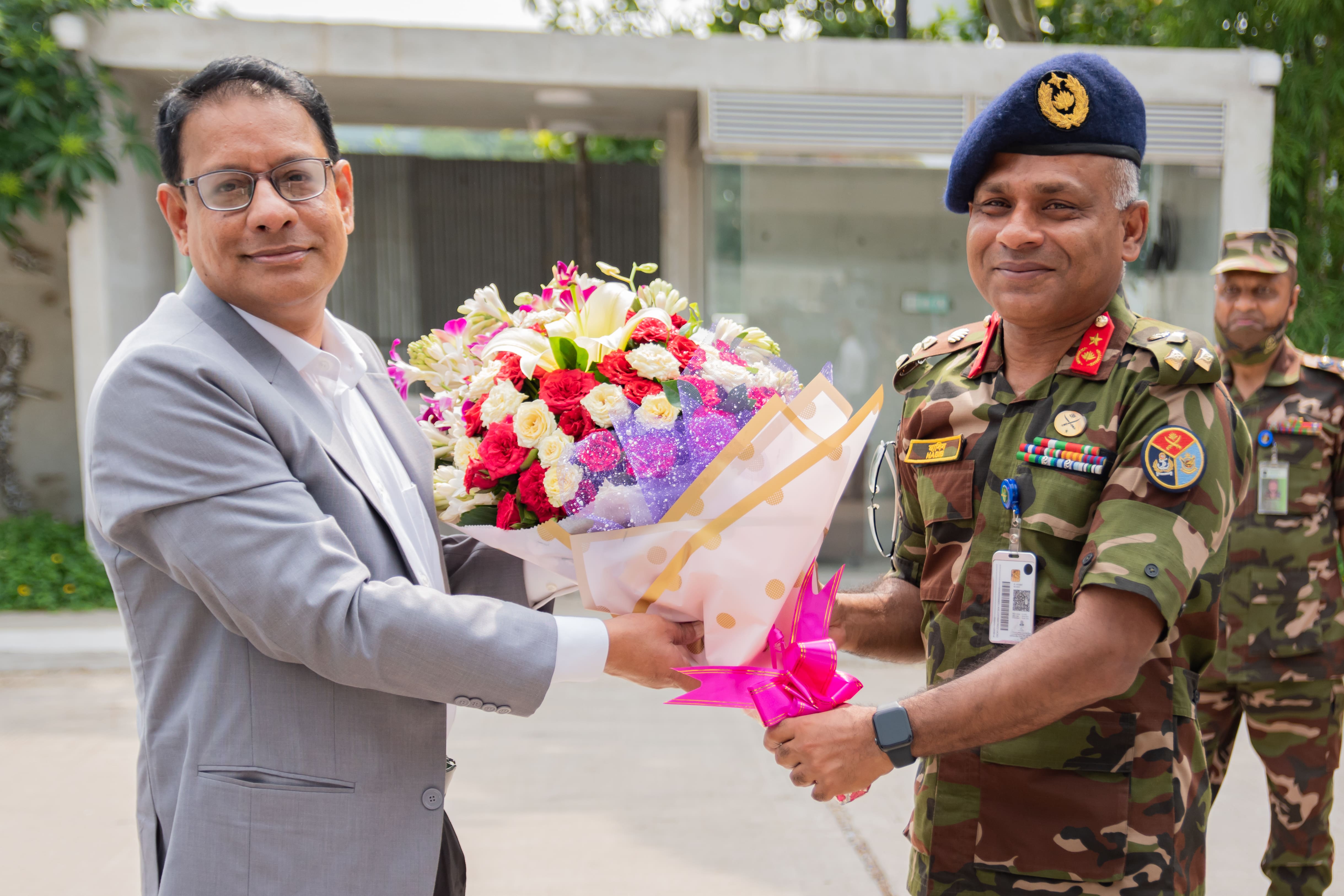 আকাশ আলোকচিত্র ধারণের মাধ্যমে ঢাকা শহর ও পার্শবর্তী এলাকার বৃহৎ স্কেলের টোপোগ্রাফিক্যাল মানচিত্র প্রণয়ন সেমিনার