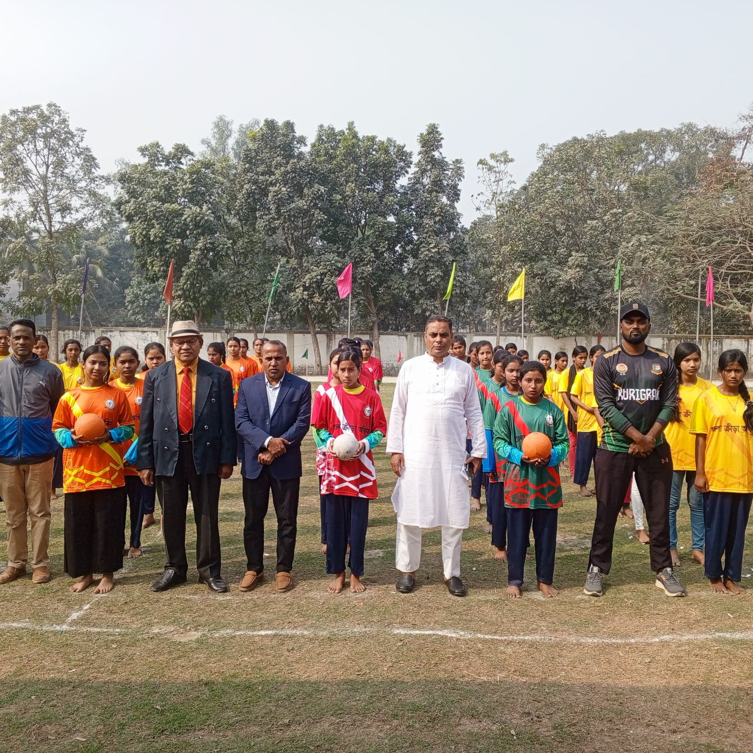 বালিকাদের হ্যান্ডবল প্রতিযোগিতা ও পুরস্কার বিতরণ