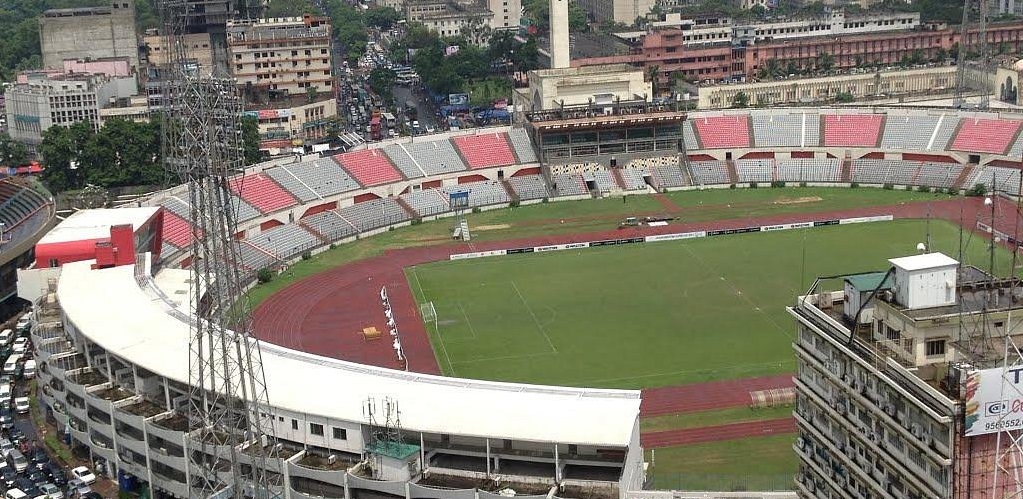 ফুটবল স্টেডিয়াম