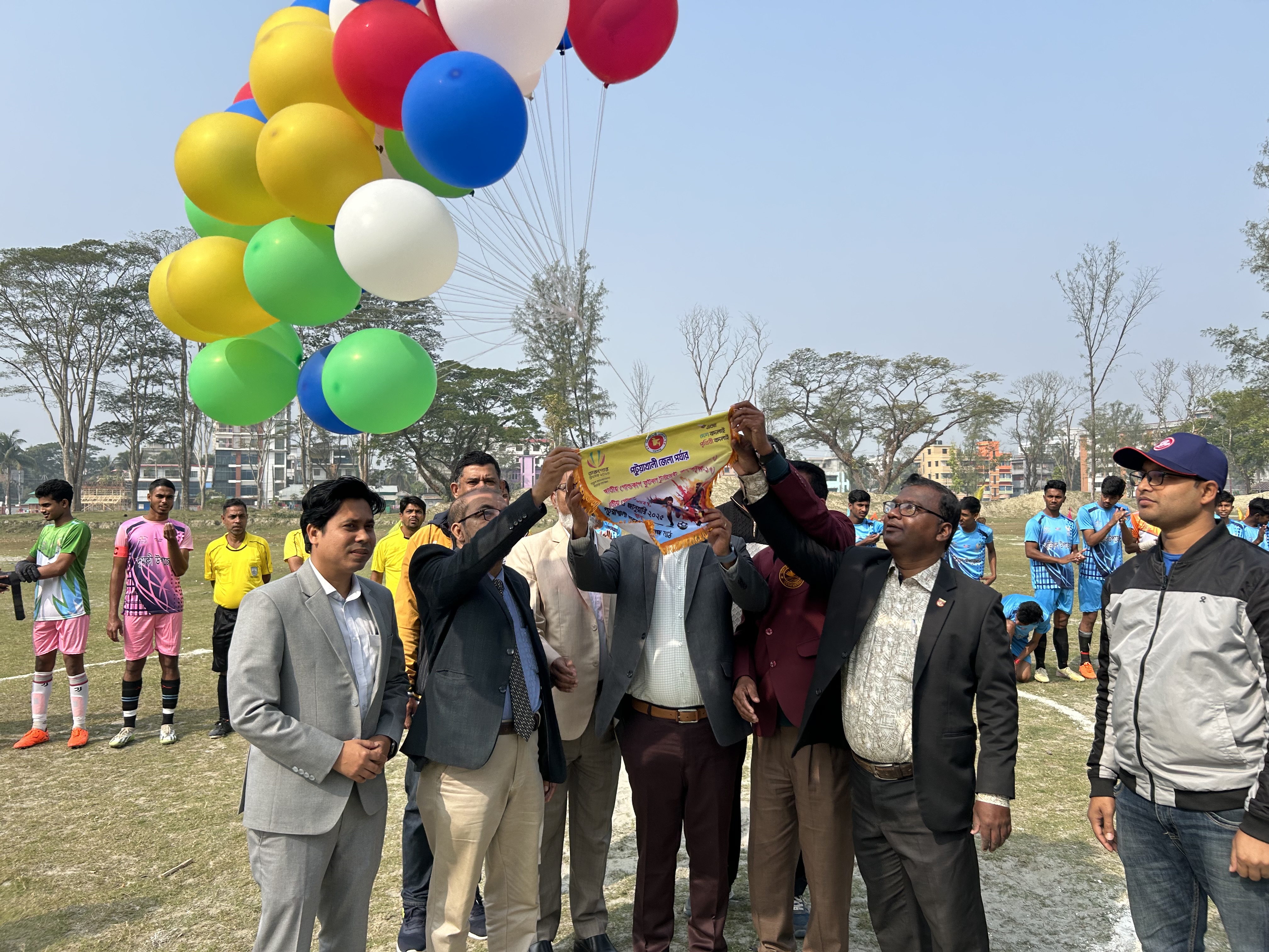 জাতীয় গোল্ডকাপ ২০২৫ এর উদ্ভোধন এর ছবি ।
