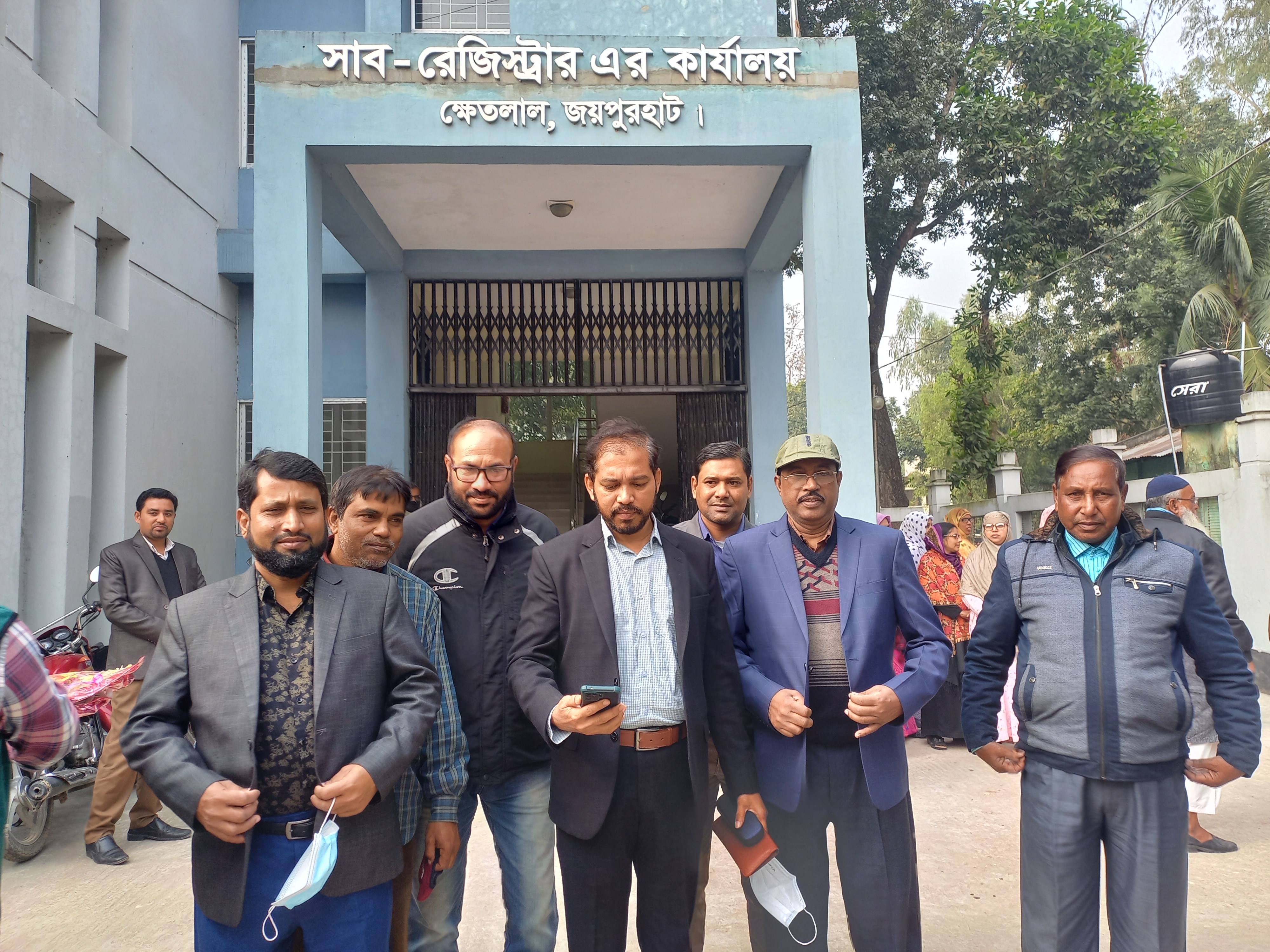 সাব-রেজিস্ট্রার এর কার্যালয়, ক্ষেতলাল, জয়পুরহাট।