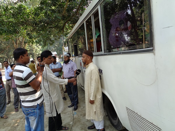 মাটির স্বাস্থ্য কার্ড প্রদান