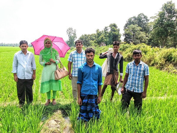 গবেষণা প্রদর্শনী প্লট পরিদর্শন