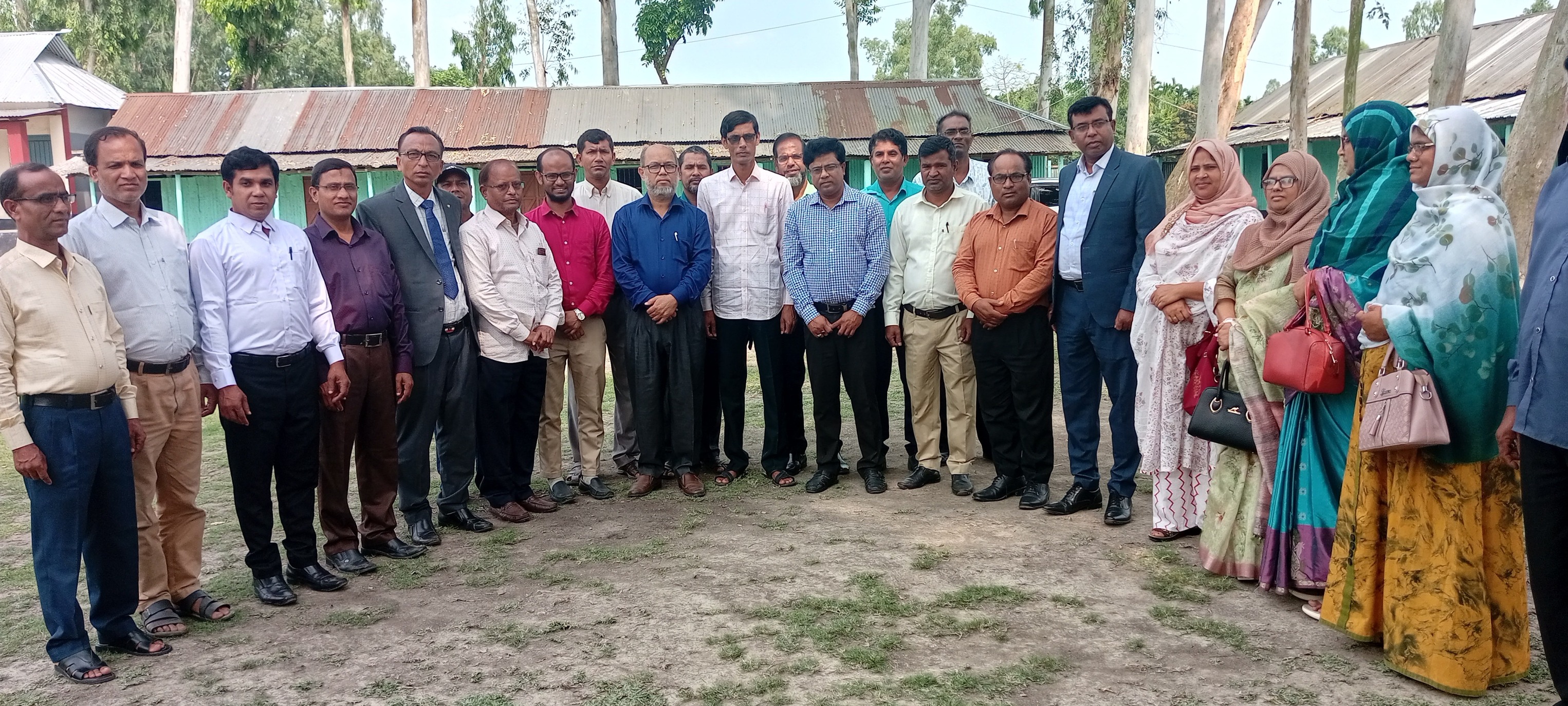 অধ্যক্ষ ও শিক্ষকবৃন্দ