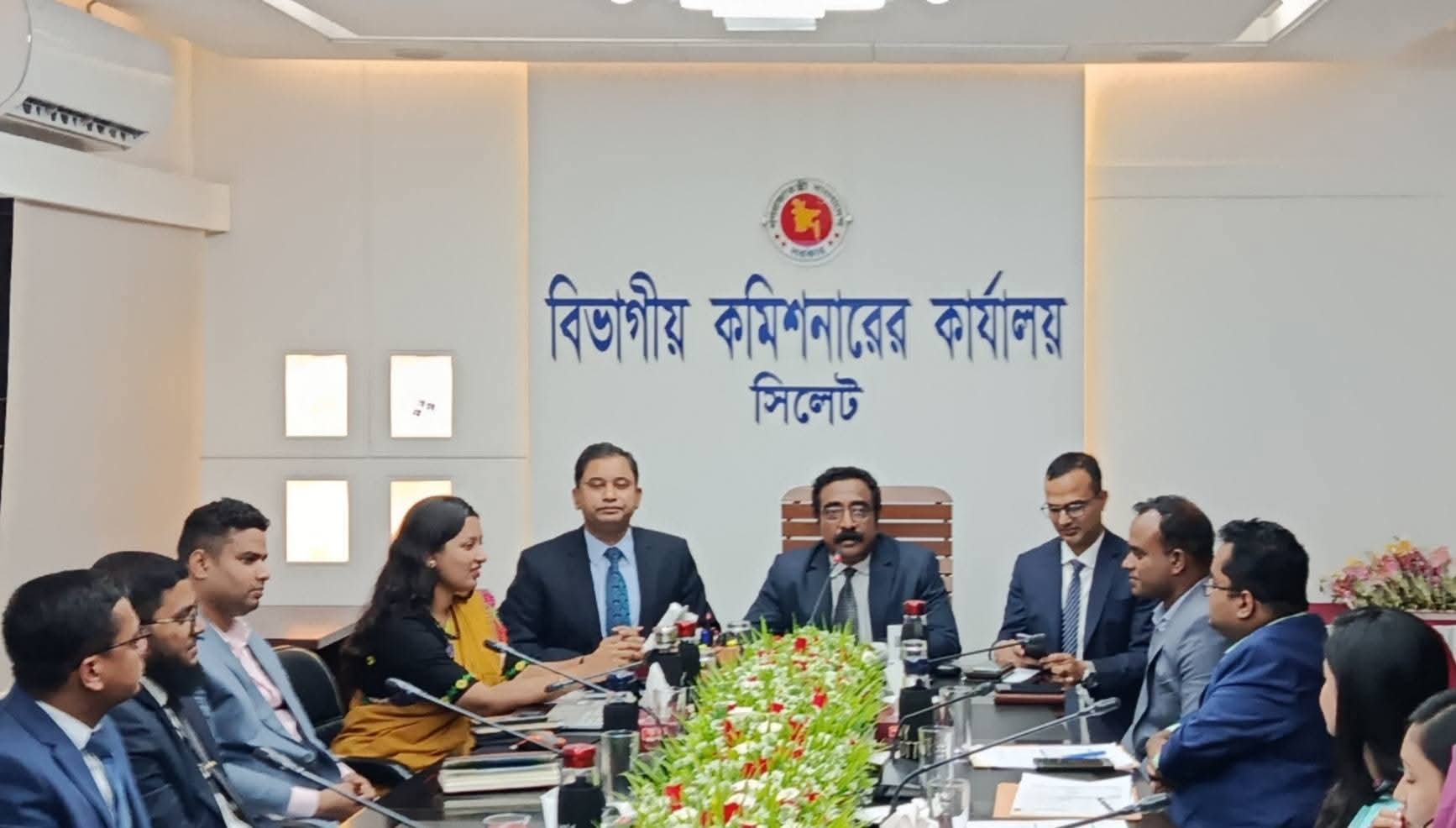 বিসিএস (প্রশাসন) ক্যাডারের ৪৪তম ব্যাচের নবনিয়োগপ্রাপ্ত সহকারী কমিশনারগণের ওরিয়েন্টশন ও ব্রিফিং অনুষ্ঠানের আলোকচিত্র । তারিখ: ০৯ ফ্রেবুয়ারি ২০২৬