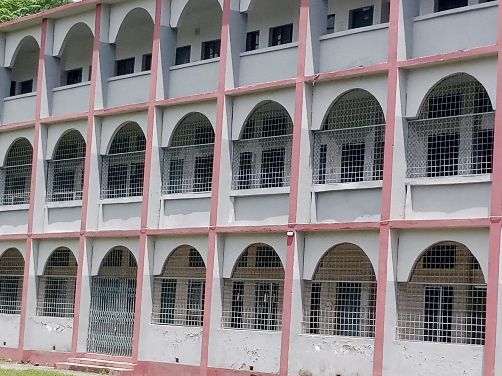 তালা সরকারি কলেজ এর একাডেমিক ভবন-০১