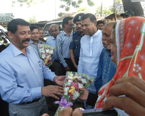 তারাকান্দা উপজেলা প্রশাসন কতৃর্ক আয়োজিত বাল্য বিবাহ ও নারীনির্যাতন মুক্ত্ উপজেলা গঠনের লক্ষে শপথ অনুষ্ঠান।