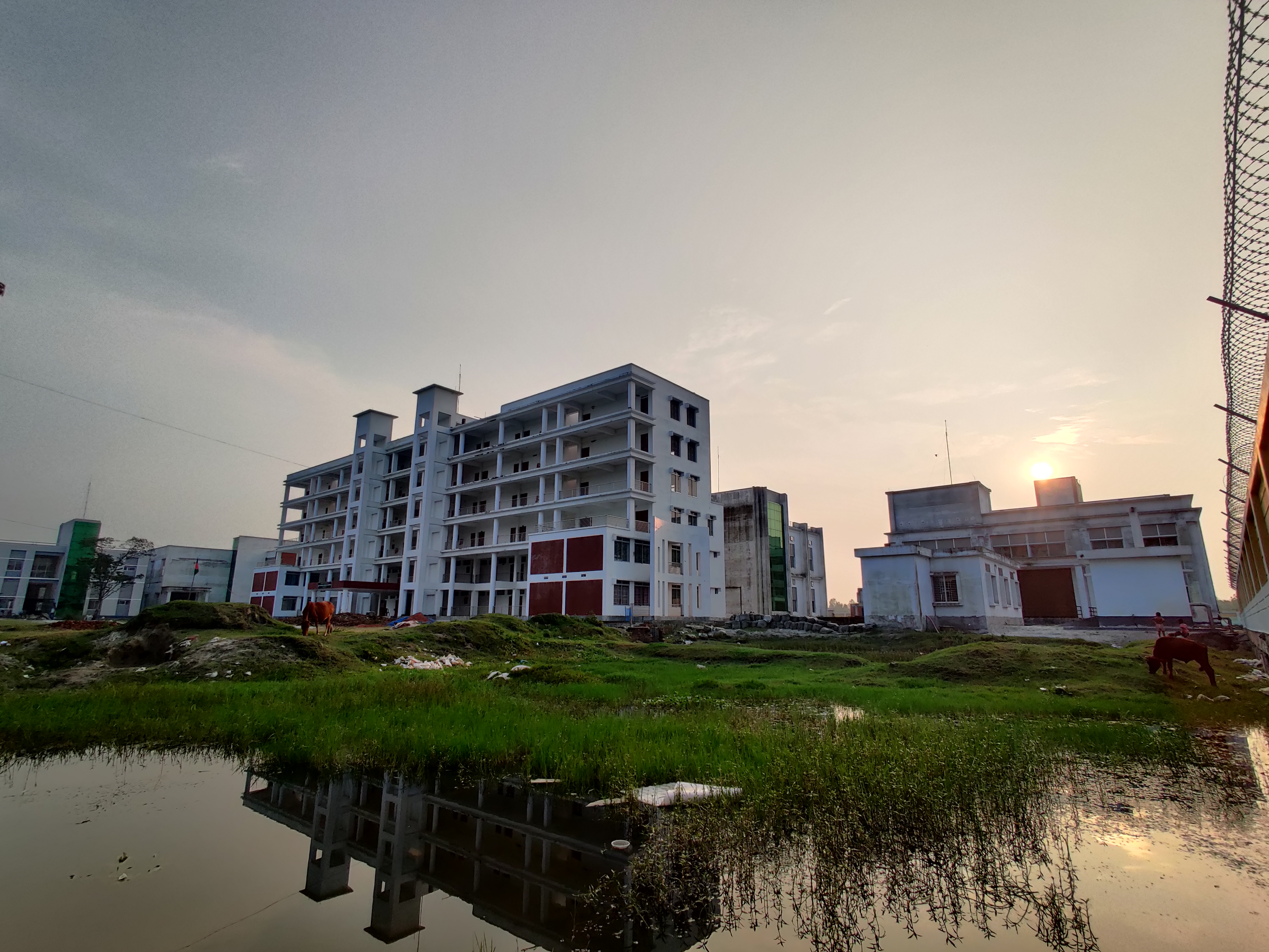 ক্যাম্পাস ছবি 3