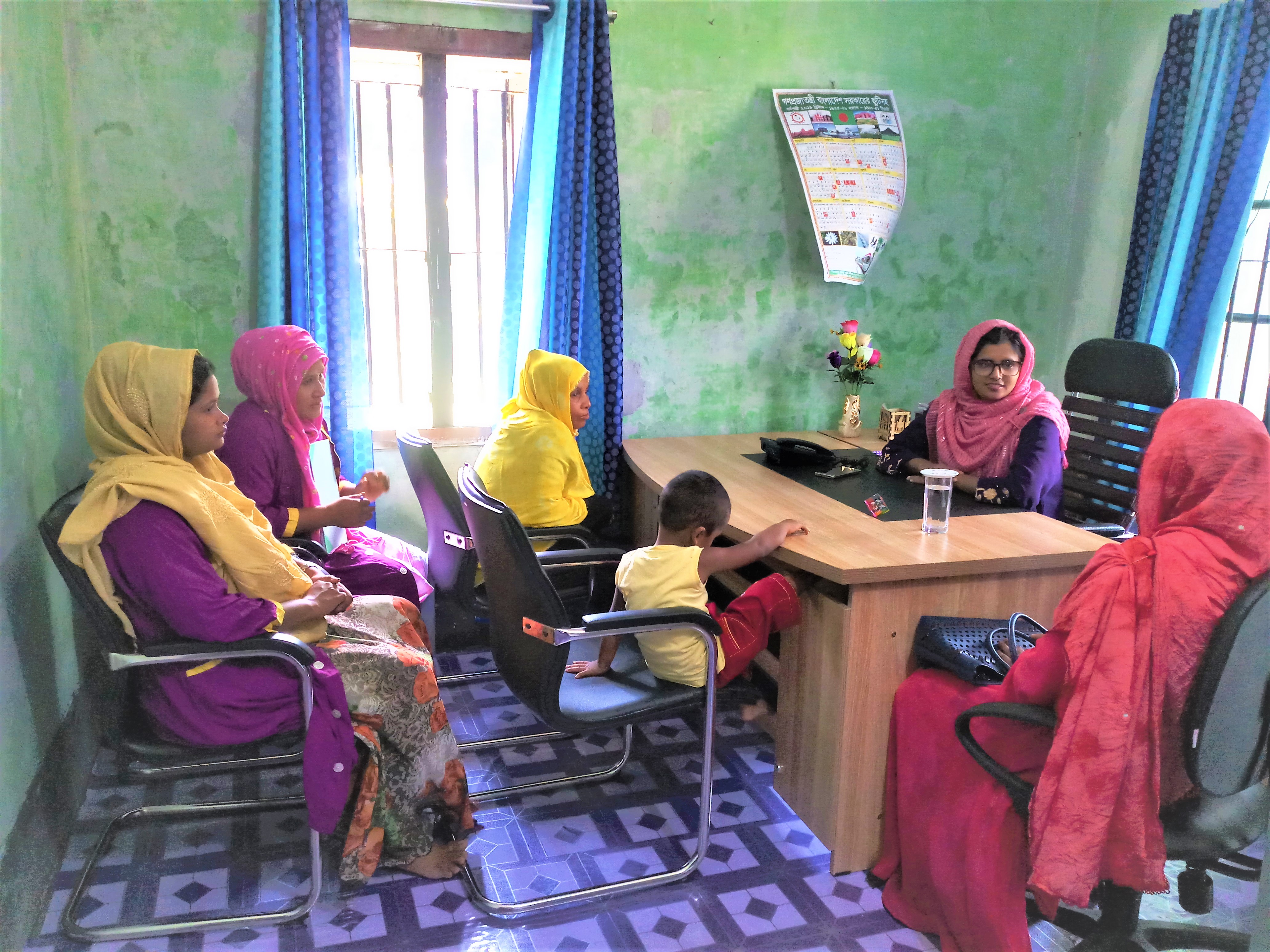 তথ্যকেন্দ্রের সেবা প্রদান - তথ্যসেবা কর্মকর্তা, ডিমলা, নীলফামারী