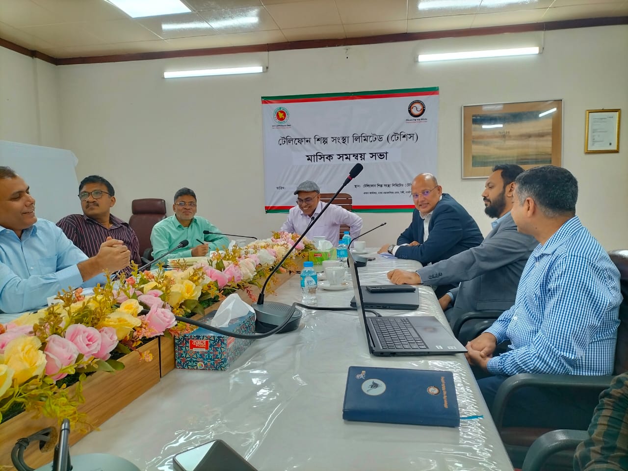 EDOTCO-এর ম্যানেজিং ডিরেক্টর ও তার টিম টেশিস পরিদর্শন করেন। তারা টেশিসের কর্মকর্তাদের সঙ্গে এক বৈঠকে মিলিত হন এবং বৈঠকে উভয় পক্ষ সম্ভাব্য ব্যবসায়িক সহযোগিতা এবং পারস্পরিক স্বার্থসংশ্লিষ্ট প্রস্তাবনা নিয়ে ফলপ্রসূর আলোচনা করেন।