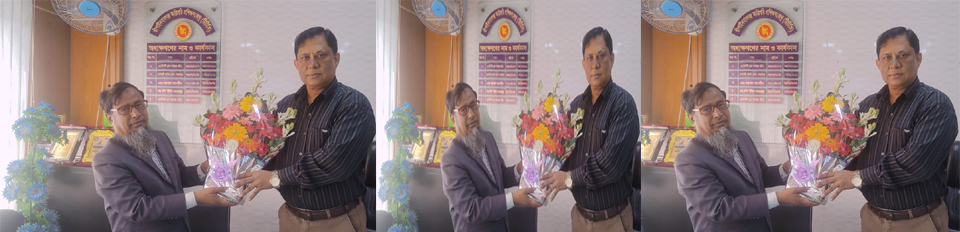 প্রবাসী কল্যাণ ও বৈদেশিক কর্মসংস্থান মন্ত্রণালয়ের মাননীয় সিনিয়র সহকারি সচিব সিনিয়র সহকারী সচিব এস এম মাহবুবুল হক স্যার ২৩/১১/২০২৫ খ্রি. তারিখ চাঁপাইনবাবগঞ্জ কারিগরি প্রশিক্ষণ কেন্দ্র পরিদর্শন। ছবি-১