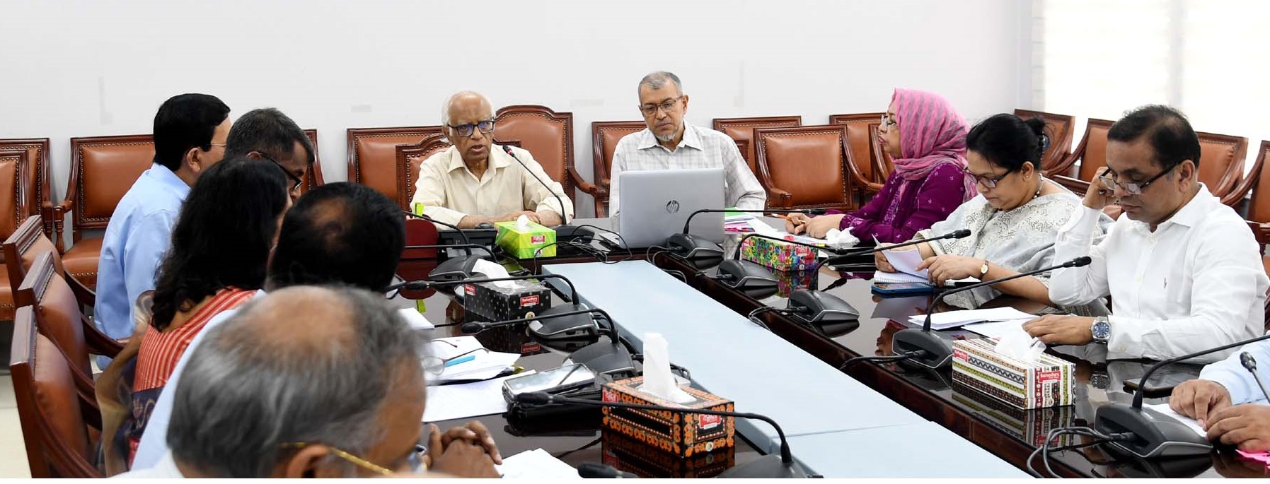 শিক্ষা উপদেষ্ঠা