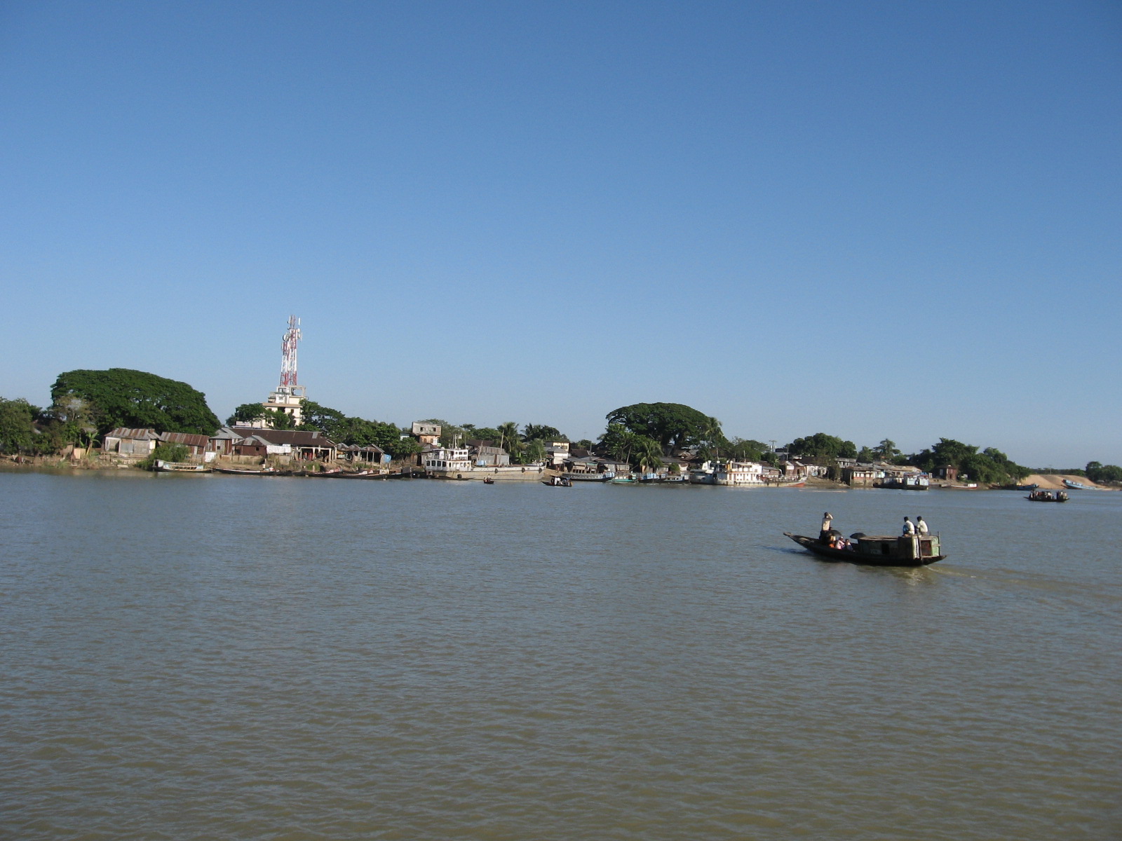 ঐতিহ্যবাহী সুরমা নদী, জামালগঞ্জ।