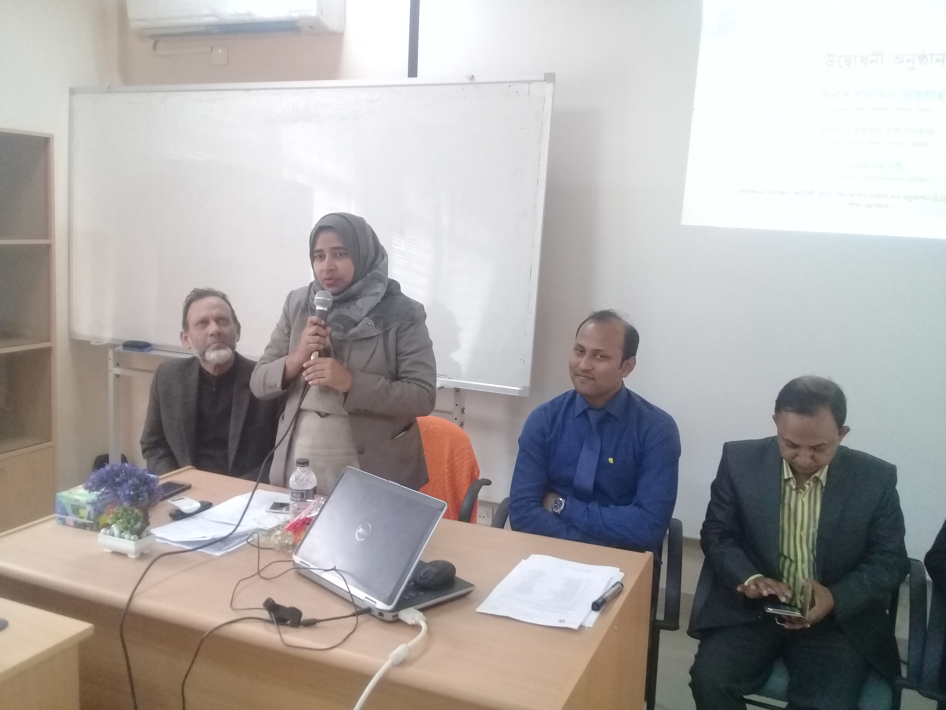 বক্তব্য রাখছেন নন্দীগ্রাম উপজেলার উপজেলা নির্বাহী অফিসার