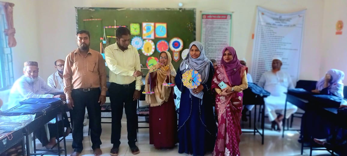 ব্যানার - ৩