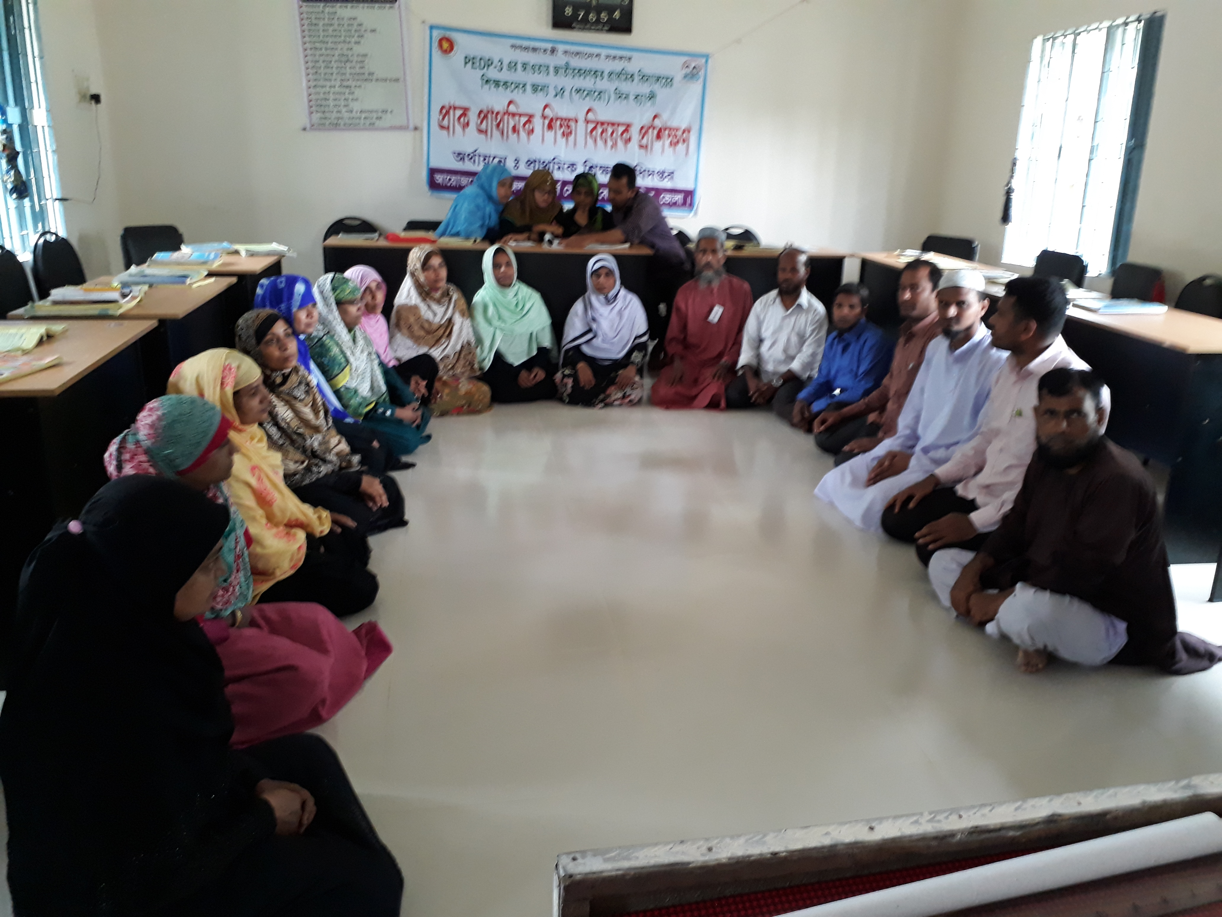 বিভিন্ন সময়ে চলমান প্রশিক্ষণের ছবি।