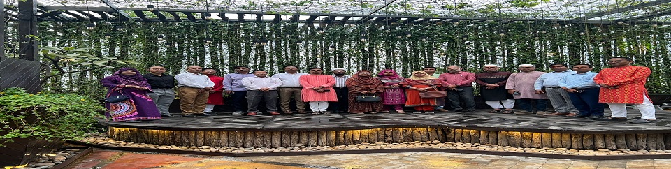 কর্মকর্তাদের উফতার পার্টি