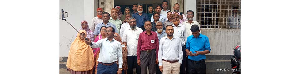 প্রশিক্ষক ও প্রশিক্ষানার্থীবৃন্দ।