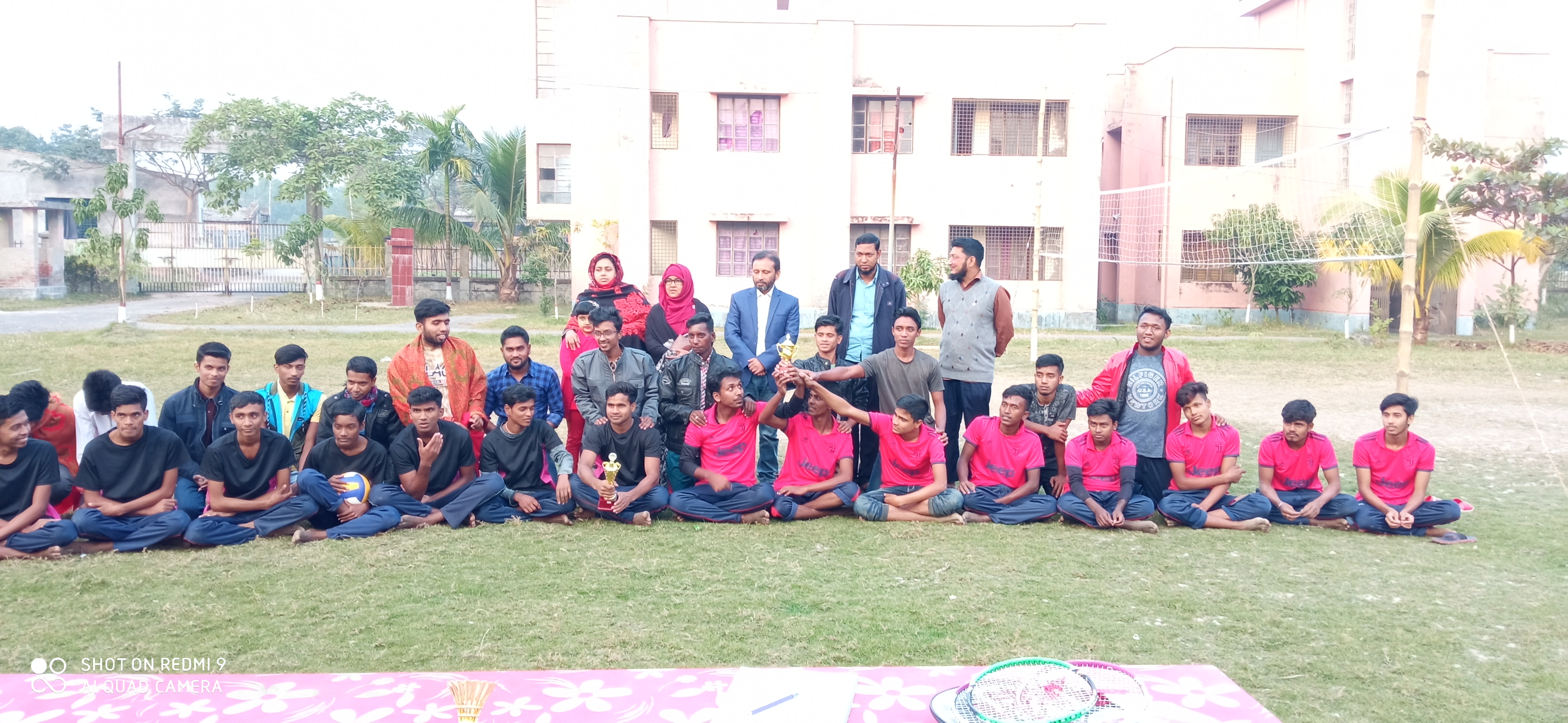 পুরুস্কার বিতরণ