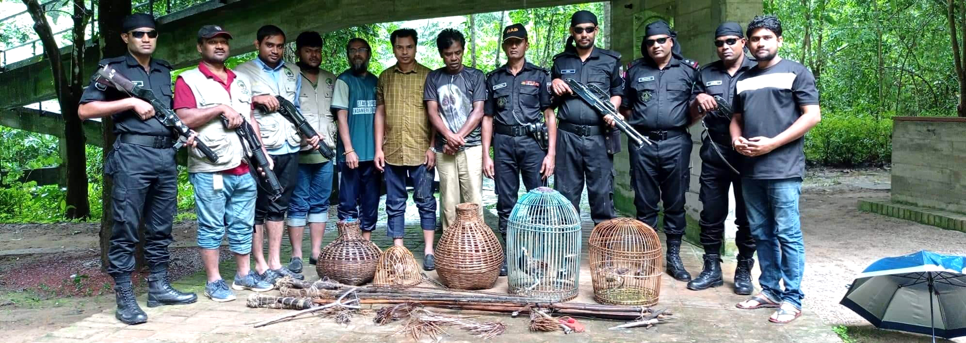ব্যানার-৪