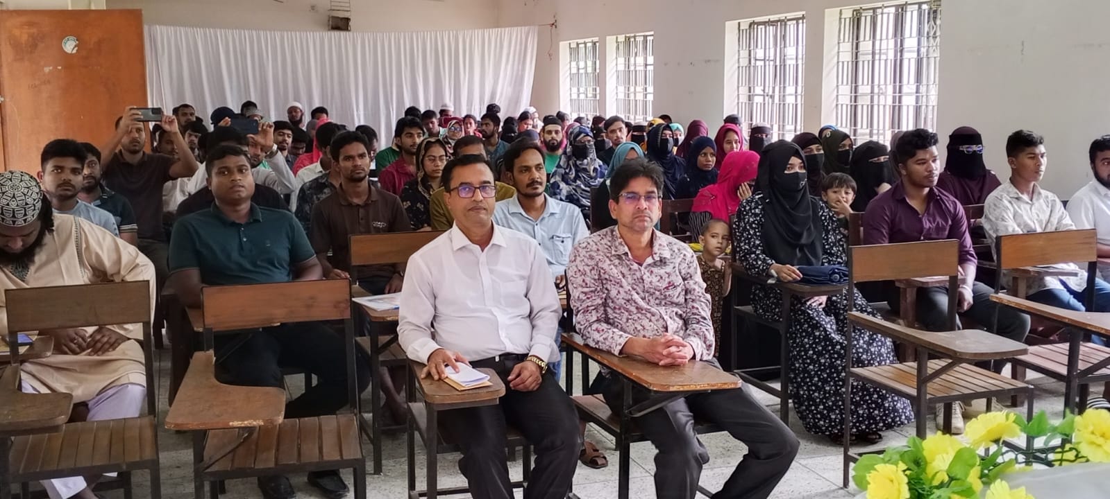 যুব উন্নয়ন ও যুব প্রশিক্ষণ কেন্দ্রের জুলাই-ডিসেম্বর/ ২০২৬ খ্রি. সেশনের সকল ট্রেডের উদ্বোধনী ক্লাশের ছবি।