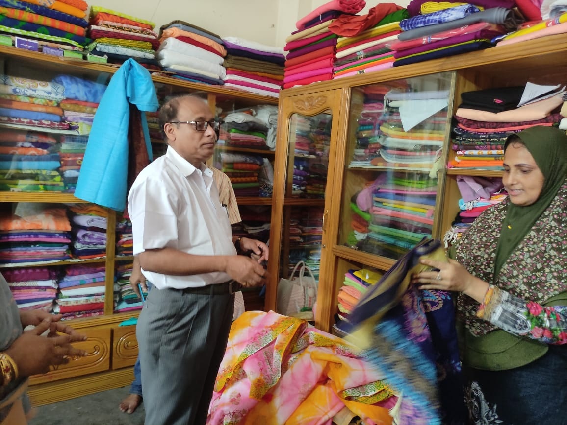 অত্র উপজেলার বিভিন্ন উদ্যোক্তার প্রকল্প পরিদর্শন