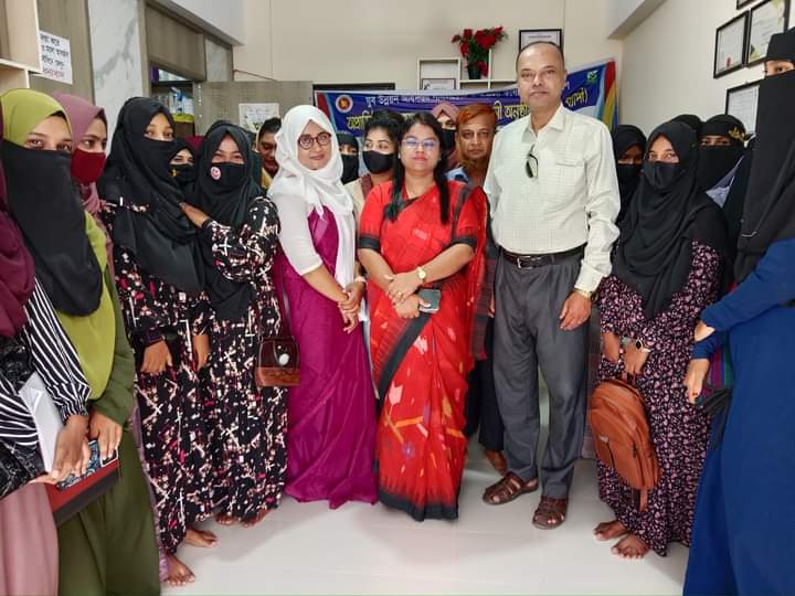 উদ্বোধনী এবং সমাপনী অনুষ্ঠান