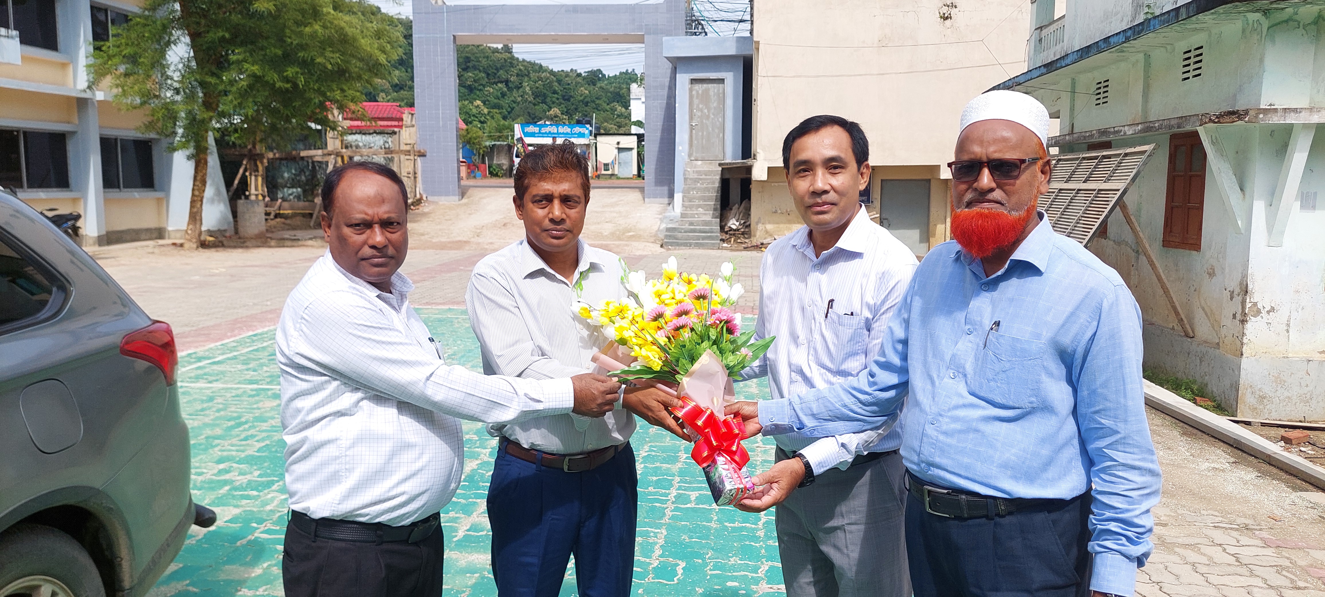 মন্ত্রণালয় ও অধিদপ্তরের উর্দ্ধতন কর্মকর্তাদের কর্তৃক বিভিন্ন প্রকল্প - দপ্তর পরিদশনের চিত্র